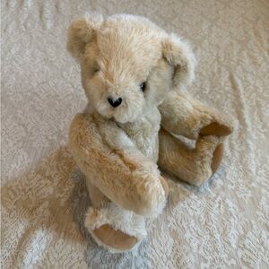 Vermont Teddy Bear jointed ivory plush